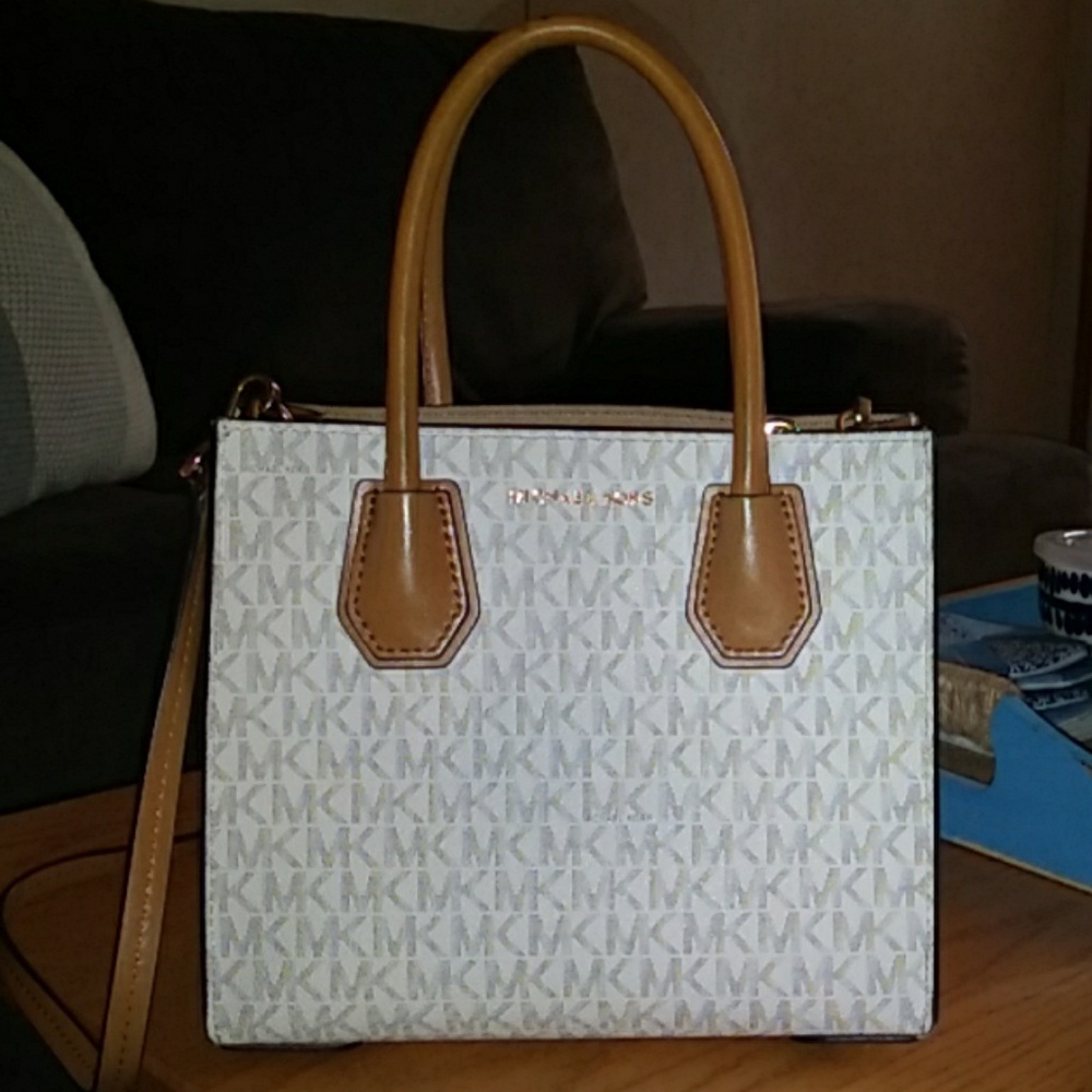 Michael Kors Crossbody Purse